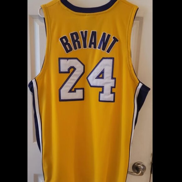 VINTAGE 2000's KOBE BRYANT LAKERS ADIDAS AUTHENTICS JERSEY FULLY STITCHED 54 XXL - Picture 5 of 9